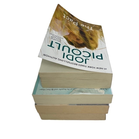 JODI PICOULT Novels/Books Bundle of 4 Paperbacks Contemporary Women/Family - Picture 6 of 7